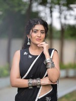 Rashi Singh Black Saree Photos